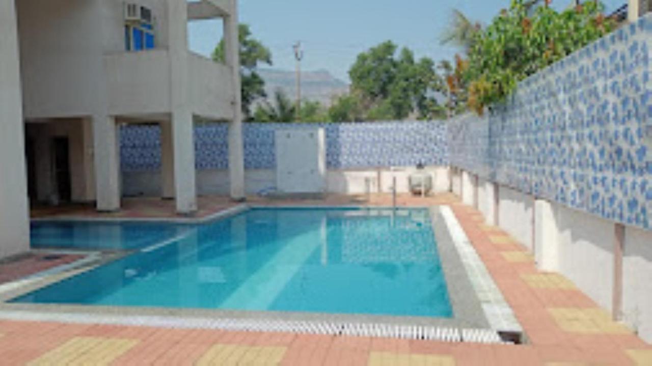 Janavi Resort Neral Extérieur photo